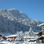 Malernhof Bed and Breakfast