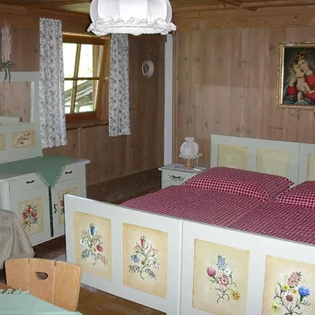 לינה וארוחת בוקר Malernhof קיצביהל